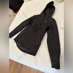 North Face Women’s XS mid weight jacket